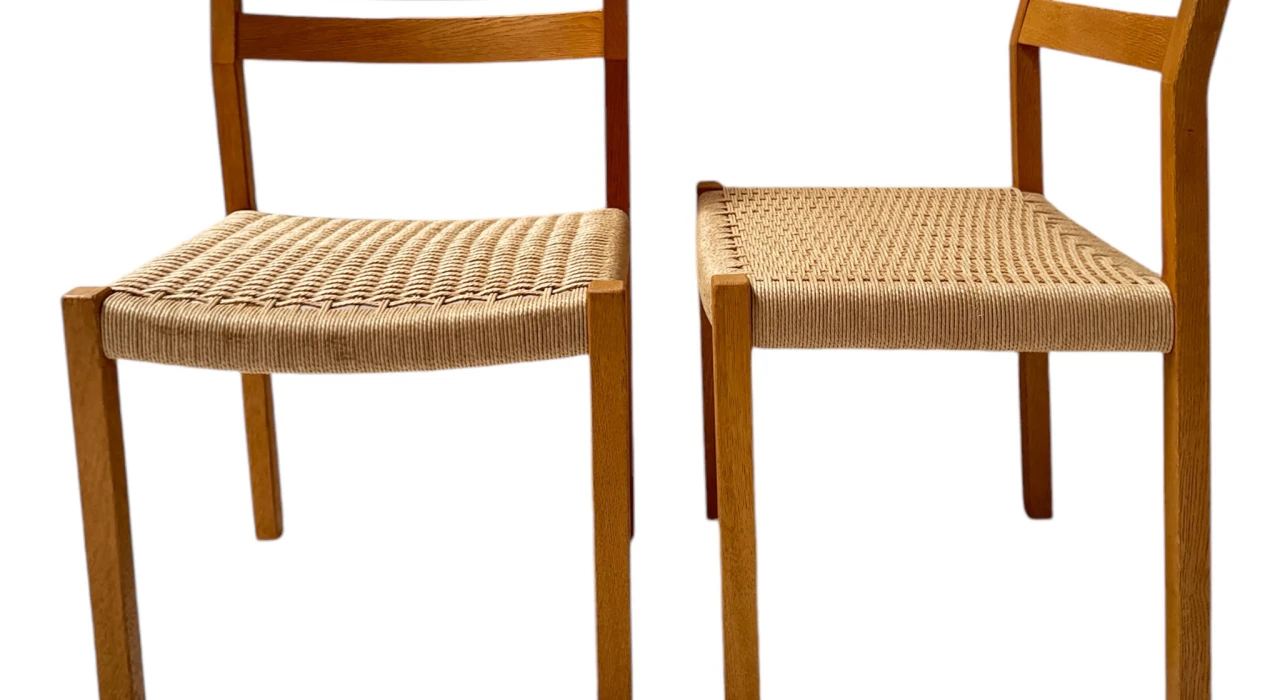 Set of 12 Mid-Century Modern 401 Dining Room Chairs by Niels Otto Møller, 1970s